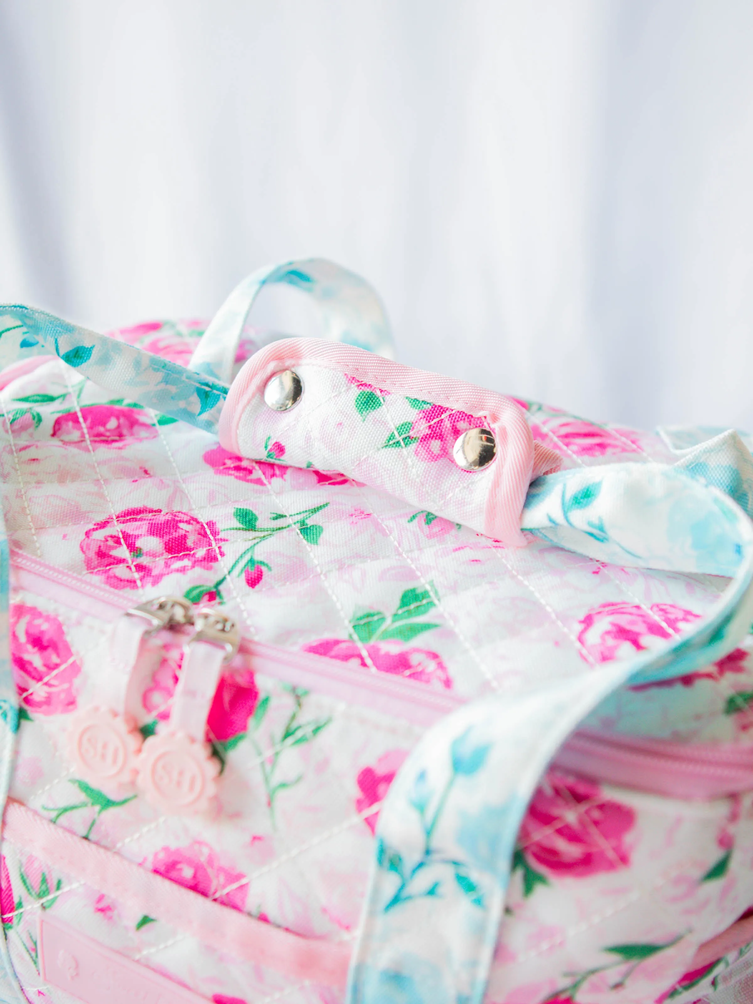 Cooler Bag - Raspberry Roses